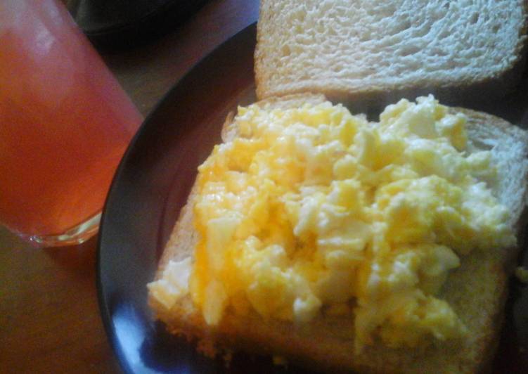Chris's Cheese Egg Sandwich