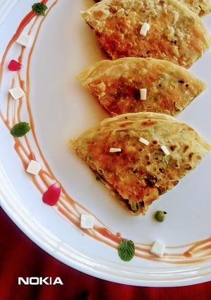 A picture of Matar Paneer Paratha.