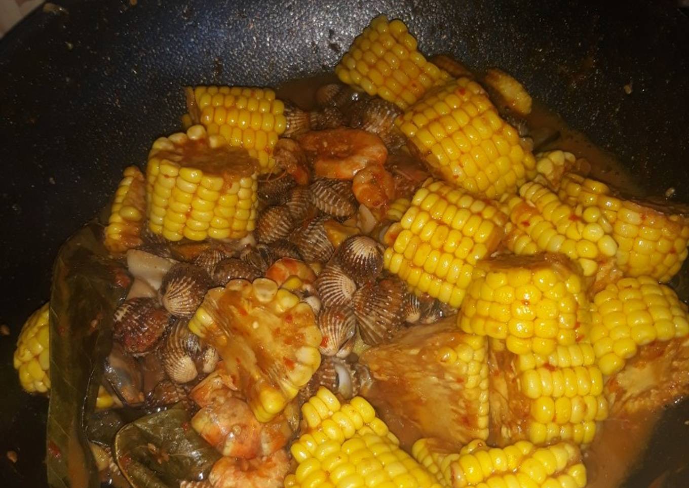 Seafood tumpah
