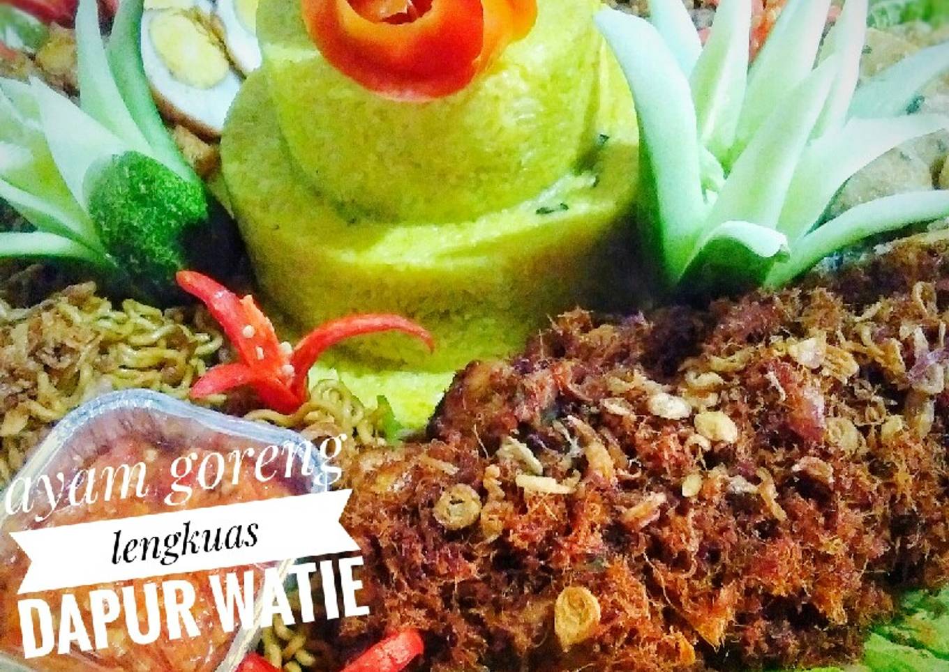 Ayam goreng lengkuas,lauk nasi tumpeng 20 porsi