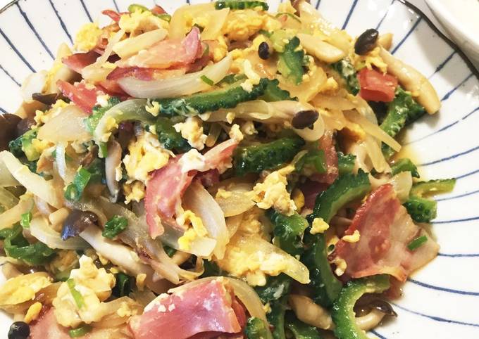 Recipe of Mario Batali Stir fried Goya with eggs and bacon 🍳