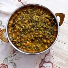 A picture of Kulfa (purslane) saag.