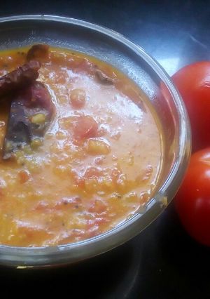 A picture of Tomato pappu.