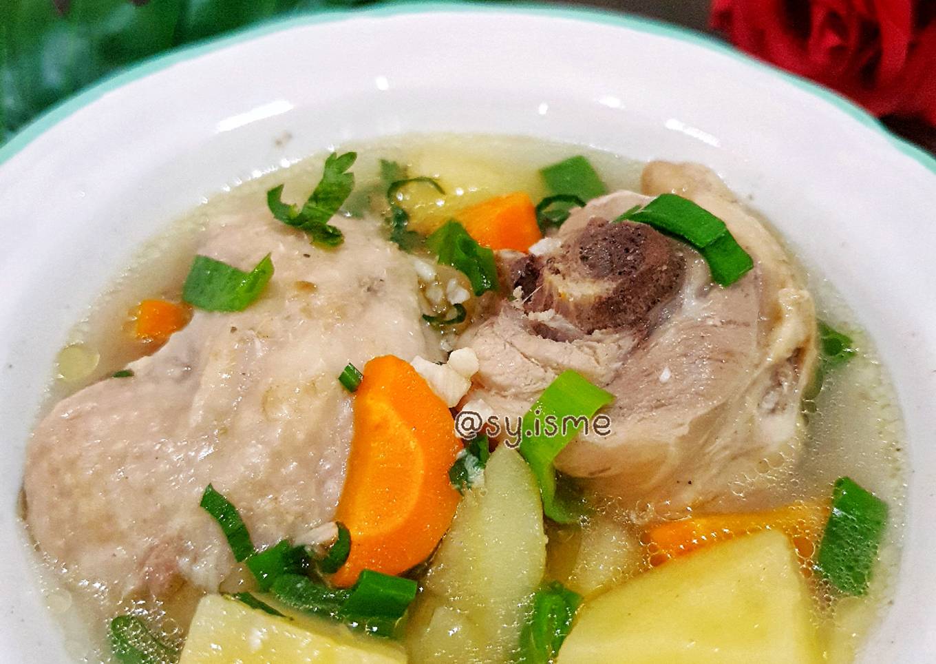 Sop Ayam (ala Pak Min Klaten)