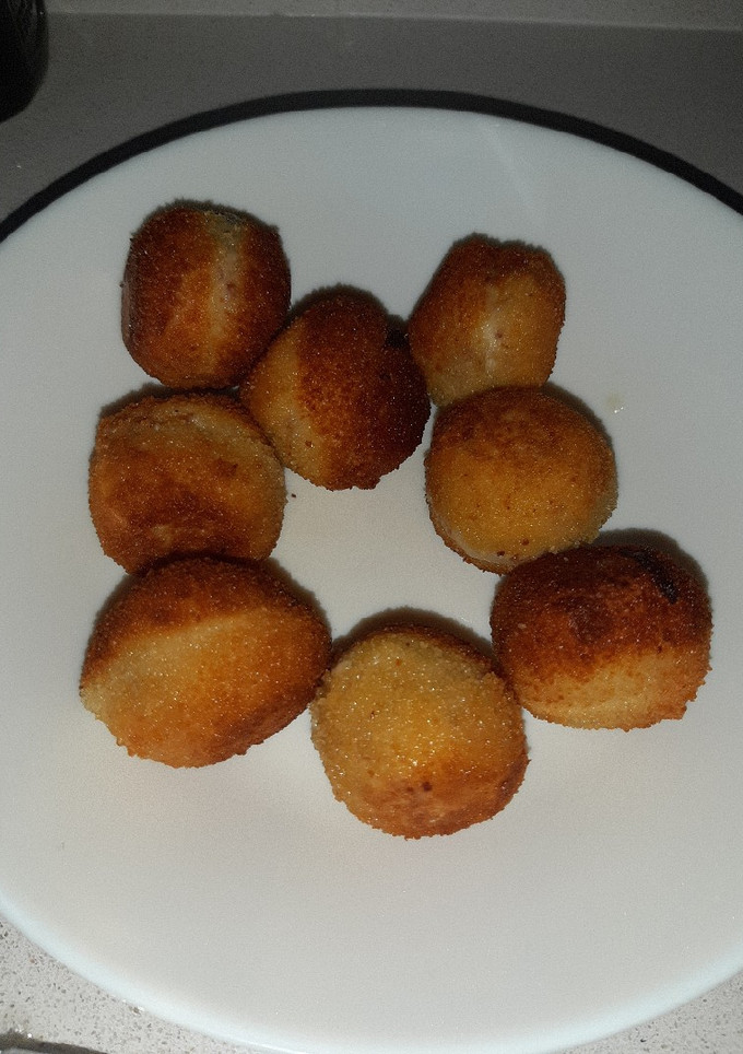 Una foto de 🍖Croquetas de jamón 🥟
