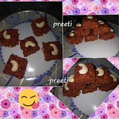 A picture of Beetroot barfi.