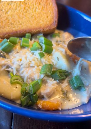 A picture of Creamy Chicken and Gnocchi.