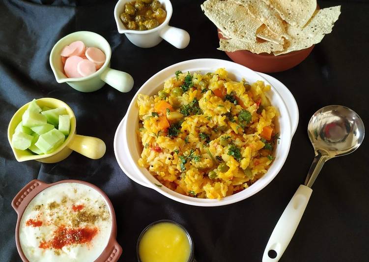 Simple Way to Prepare Quick Waghareli khichdi