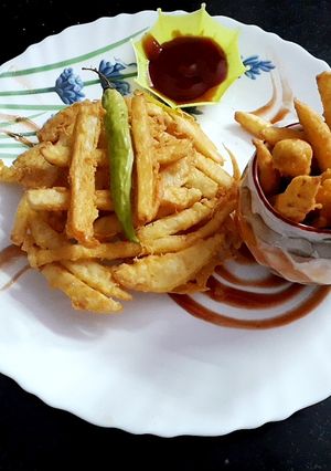 फ्रेंच फ्राइज फिंगरस पकोरा (French fries Fingers pakora recipe in Hindi) रेसिपी मुख्य फोटो