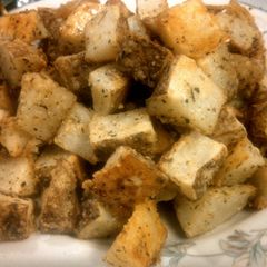 A picture of Crispy Roasted Potatoes.