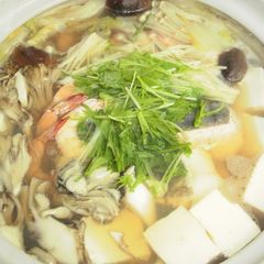 A picture of Ultimate Japanese Hot Pot with Seafood.