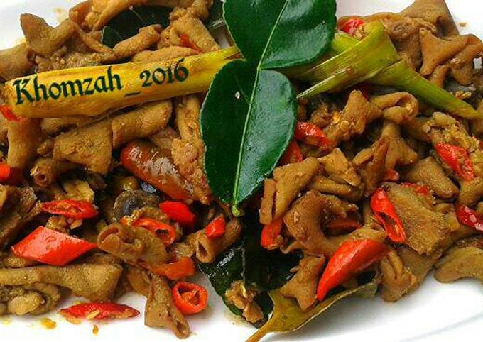 Bagaimana Membuat Tumis Usus Ayam Pedas Maniz Enyaak, Bisa Manjain Lidah