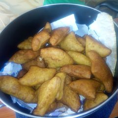 A picture of Mandazi.