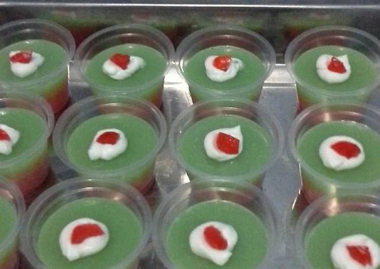 Cara Gampang Menyiapkan Puding warna, Bisa Manjain Lidah
