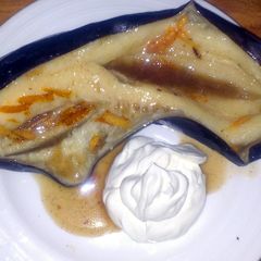A picture of Sig's golden grilled banana with a spicy vanilla filling and mascarpone..