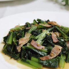 A picture of Komatsuna Japanese Mustard Spinach and Bacon Garlic Stir Fry.
