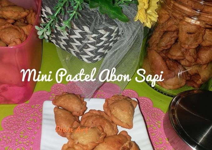 Resep: Mini Pastel Abon Sapi Yang Sederhana
