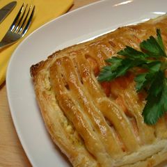 A picture of An Easy Feast! Salmon Tartar Sauce Pie.