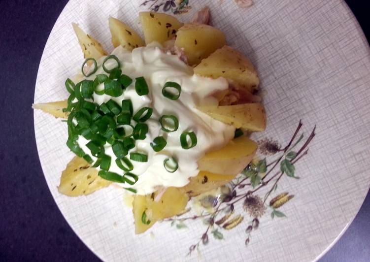 Step-by-Step Guide to Prepare Speedy chicken and garlic jacket potato