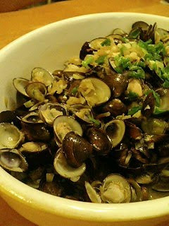 A picture of Chinese-Style Stir Fried Shijimi Clams.