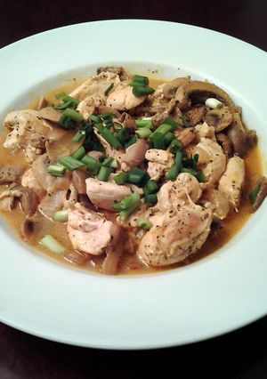 A picture of Chinese Chicken with Mushrooms my version of Moo Goo Gai Pan.