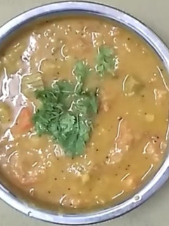 கேரளா ஸ்டைல் சாம்பார் (Kerala Style Sambar Recipe in tamil) செய்முறை முக்கிய புகைப்படம்