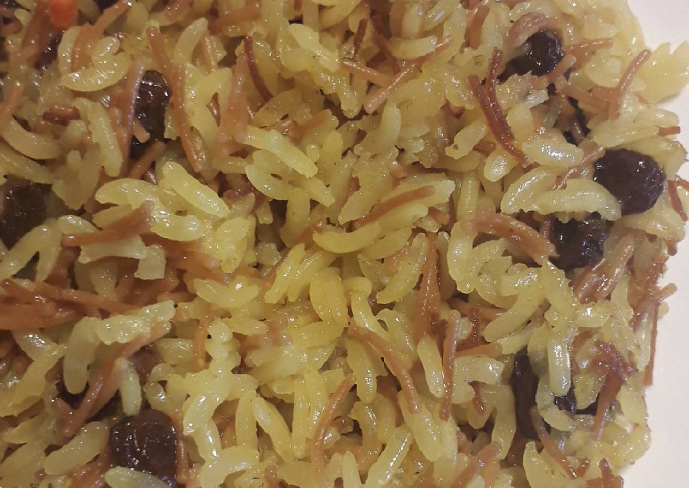 Arroz Árabe con Curry o Cúrcuma y Pasas