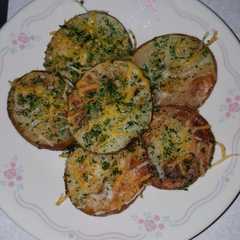 A picture of Crispy Cheesy Potatoe Bites.