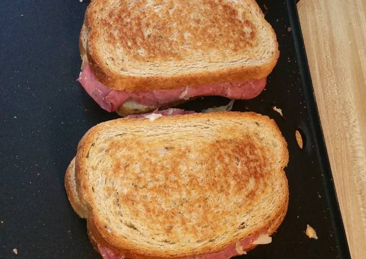 Simple Way to Make Speedy Ruben Sandwiches