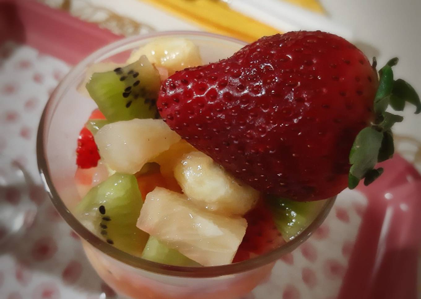 Step-by-Step Guide to Prepare Perfect Salade de fruits sans sucre ajouté 😋