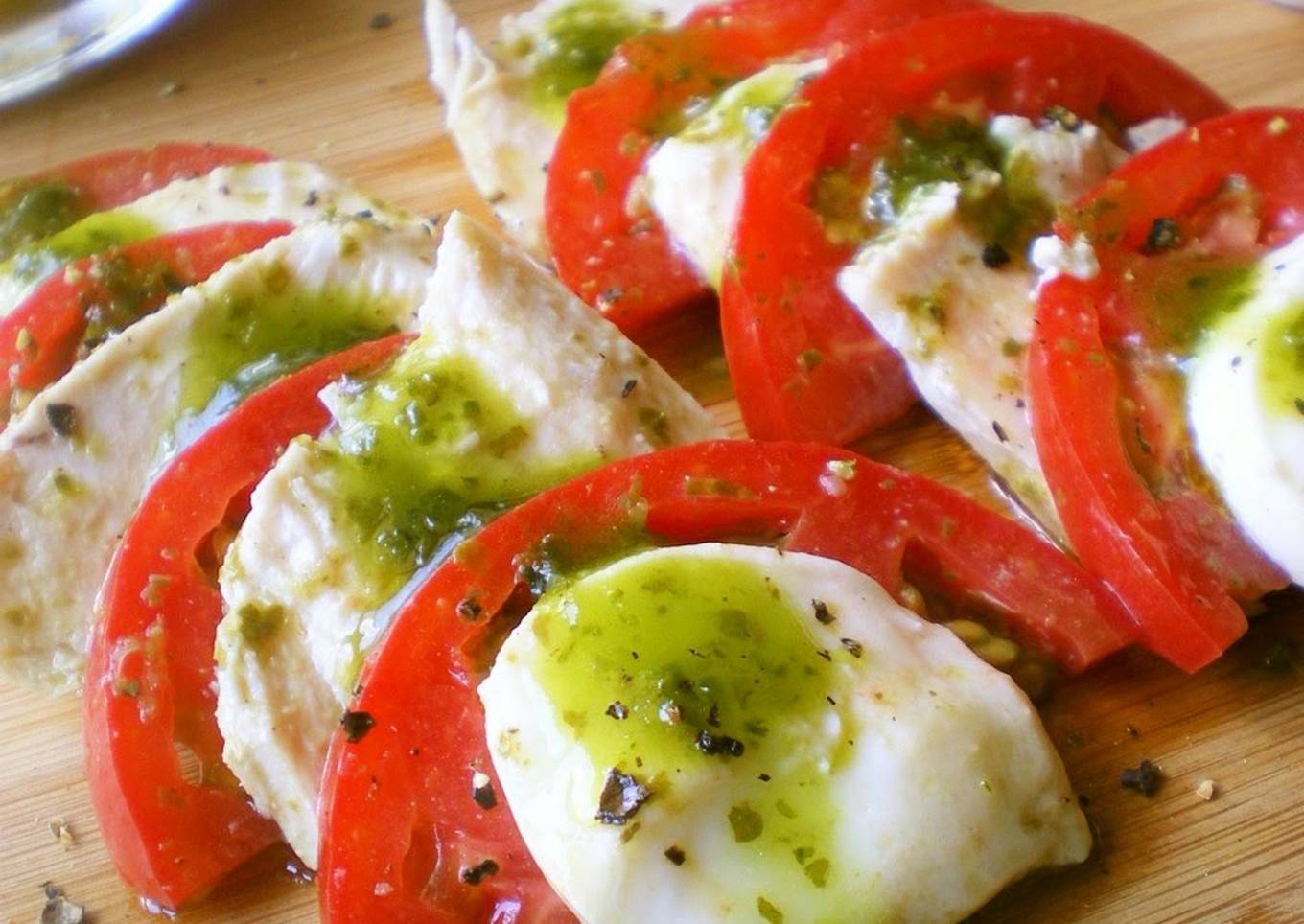 Chicken Tomato Cheese in a Basil Marinade