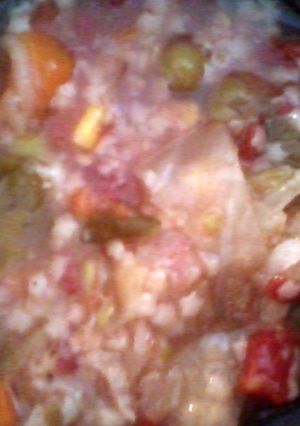 A picture of cabbage vegetable soup.