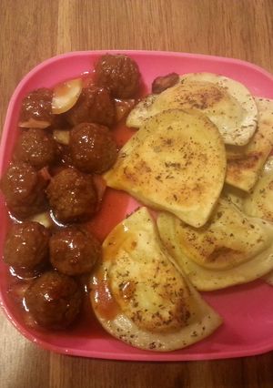 A picture of Chilli sauce meatballs.