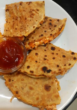 A picture of Paneer Quesadillas.