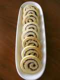 Swirly Cookies with Huckleberry and Nuts