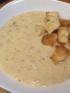 A picture of Roasted Cauliflower Soup.