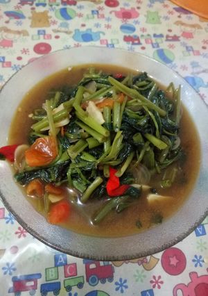 Foto resep (17) cah kangkung (tumis)
