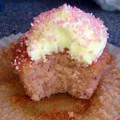 A picture of Strawberry sponge cakes.