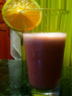 A picture of Strawberry orange shake.