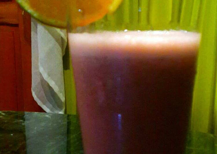 Strawberry orange shake