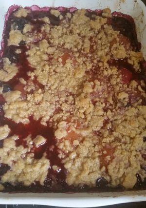 A picture of British Mixed fruit crisp.