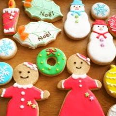 A picture of Christmas Ornament Cookies.