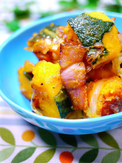 A picture of Comforting Kabocha and Bacon Hot Salad.