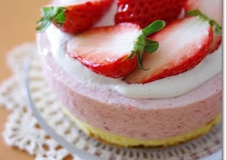 Step-by-Step Guide to Prepare Perfect Easy! Strawberry Mousse Cake