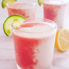 A picture of Strawberry Piña Colada.
