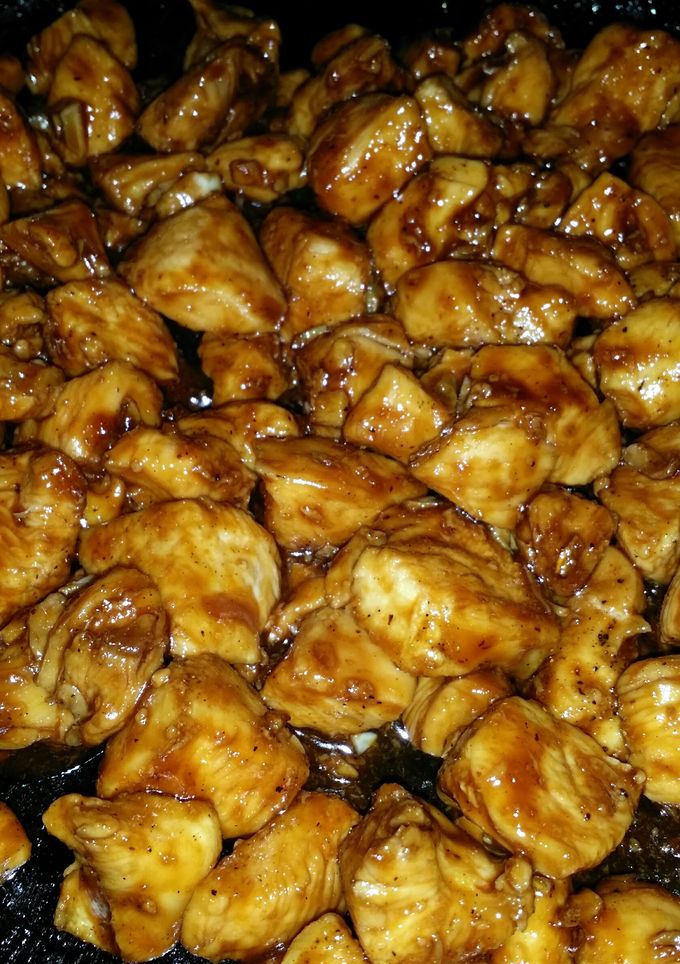 A picture of Sweet, sticky and spicy chicken.