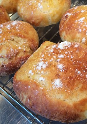 A picture of Baked Brioche Buns.
