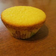 A picture of Vanilla cupcakes.