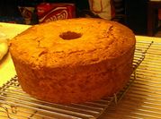 A picture of sour cream pound cake
