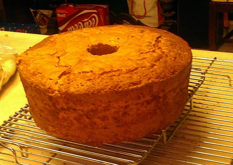 Steps to Cook Yummy Sour Cream Pound Cake